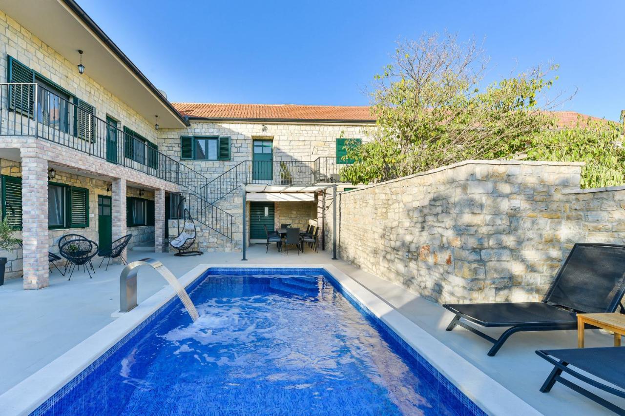 Stone Villa Didovi Snovi With Heated Pool Lisane Ostrovicke Eksteriør billede